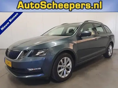 Used SKODA OCTAVIA Petrol 2019 Ad 