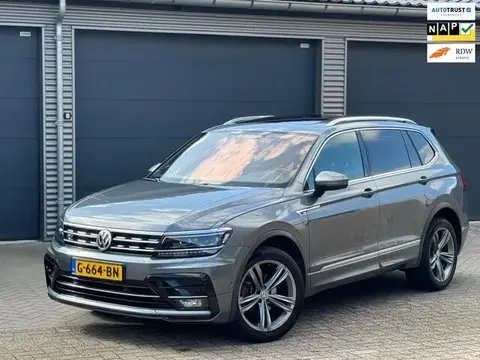 Used VOLKSWAGEN TIGUAN Petrol 2019 Ad 