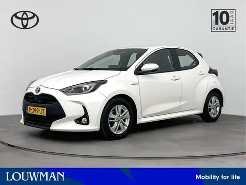 Used TOYOTA YARIS Hybrid 2021 Ad 