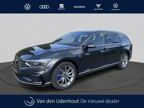 Used VOLKSWAGEN PASSAT Hybrid 2023 Ad 