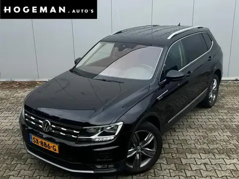 Used VOLKSWAGEN TIGUAN Petrol 2018 Ad 