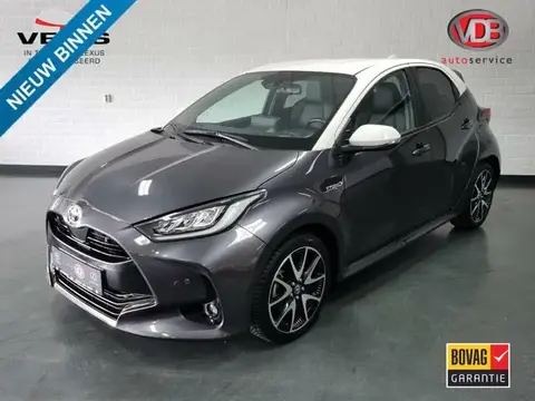 Used TOYOTA YARIS Hybrid 2021 Ad 