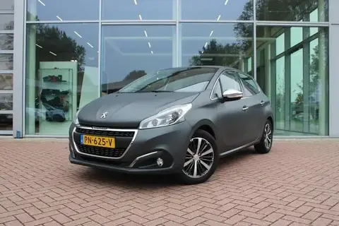 Used PEUGEOT 208 Petrol 2017 Ad 