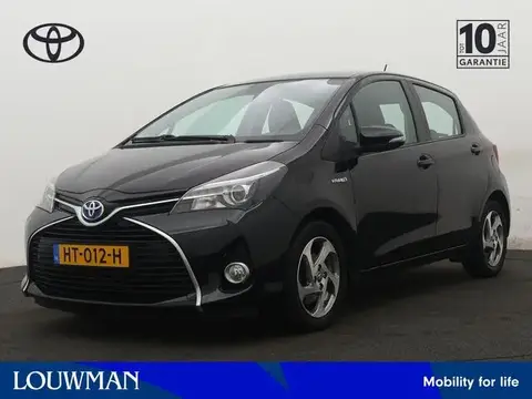 Used TOYOTA YARIS Hybrid 2015 Ad 