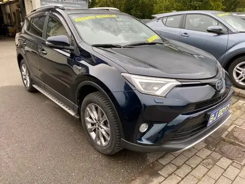 Used TOYOTA RAV4 Petrol 2017 Ad 