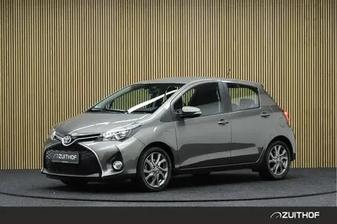 Used TOYOTA YARIS Hybrid 2016 Ad 