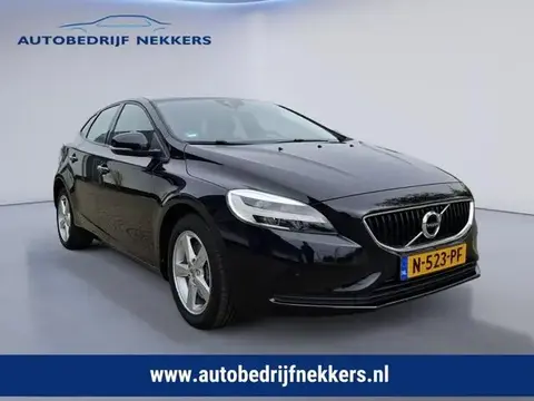 Annonce VOLVO V40 Essence 2018 d'occasion 