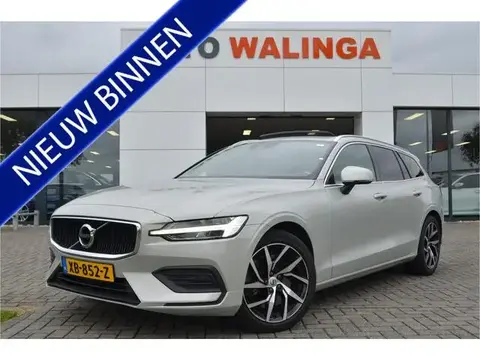 Annonce VOLVO V60 Essence 2018 d'occasion 