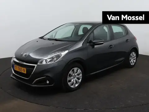 Used PEUGEOT 208 Petrol 2017 Ad 