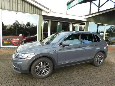 Used VOLKSWAGEN TIGUAN Petrol 2021 Ad 