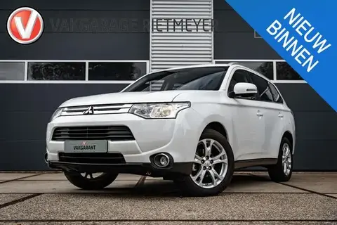 Used MITSUBISHI OUTLANDER Petrol 2015 Ad 