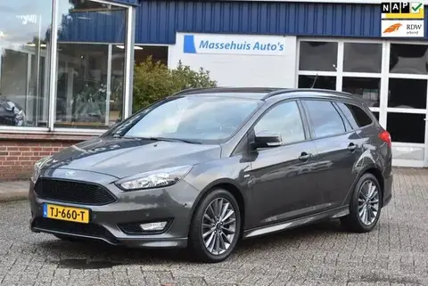 Annonce FORD FOCUS Essence 2017 d'occasion 