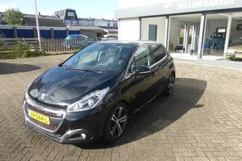 Used PEUGEOT 208 Petrol 2016 Ad 