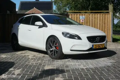 Used VOLVO V40 Petrol 2016 Ad 