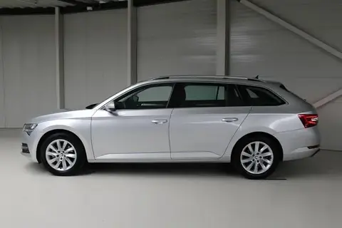 Annonce SKODA SUPERB Essence 2023 d'occasion 