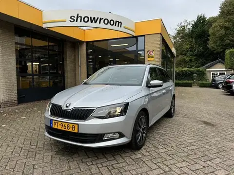 Used SKODA FABIA Petrol 2017 Ad 