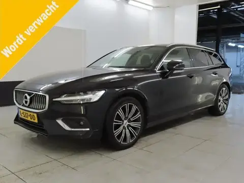 Used VOLVO V60 Hybrid 2021 Ad 