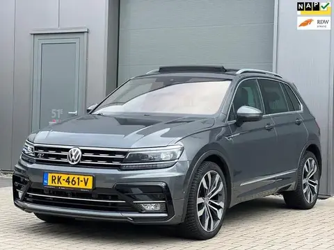 Used VOLKSWAGEN TIGUAN Petrol 2018 Ad 