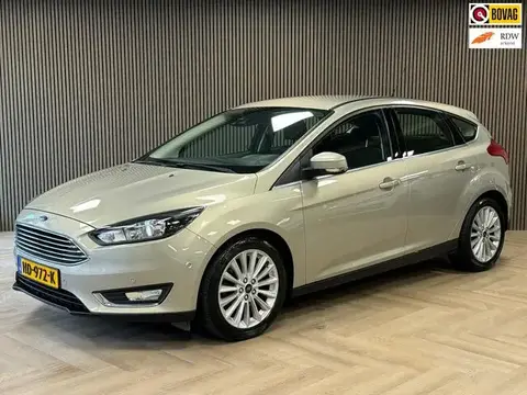 Annonce FORD FOCUS Essence 2015 d'occasion 