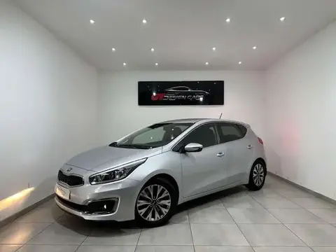 Used KIA CEED Petrol 2016 Ad 