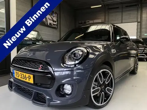 Used MINI COOPER Petrol 2018 Ad 