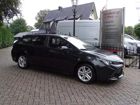 Used TOYOTA COROLLA Hybrid 2022 Ad 