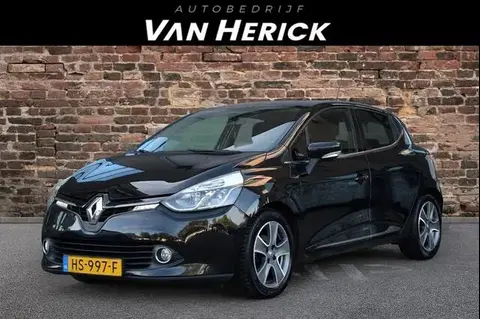 Used RENAULT CLIO Petrol 2015 Ad 