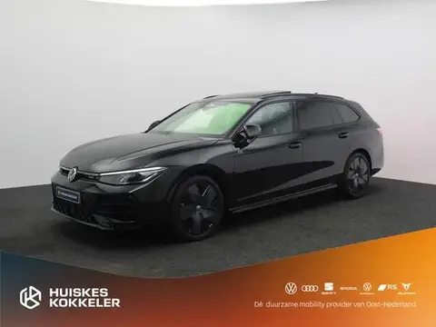 Used VOLKSWAGEN PASSAT Petrol 2024 Ad 