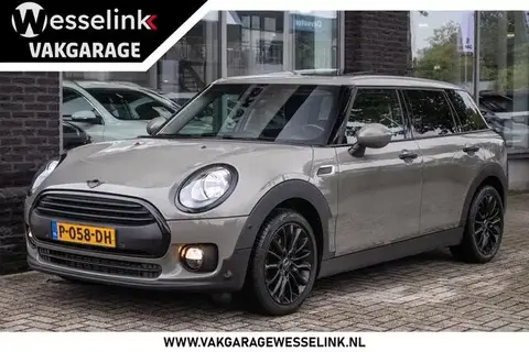 Used MINI CLUBMAN Petrol 2018 Ad 