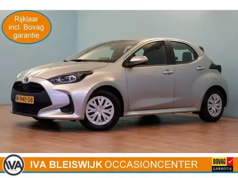 Used TOYOTA YARIS Hybrid 2022 Ad 