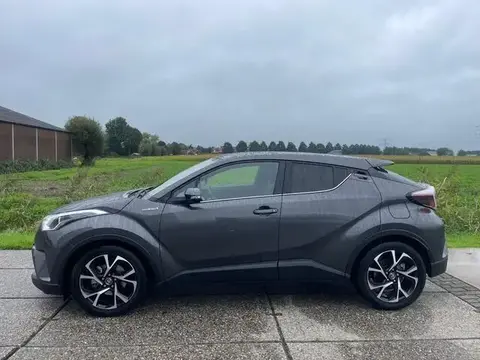 Used TOYOTA C-HR Hybrid 2019 Ad 