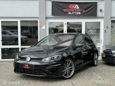 Used VOLKSWAGEN GOLF Petrol 2019 Ad 