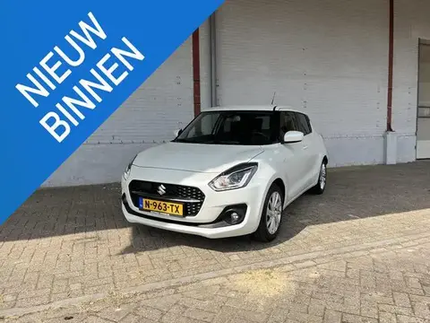 Used SUZUKI SWIFT Hybrid 2021 Ad 