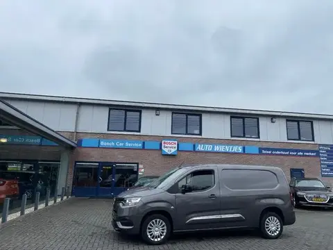 Used TOYOTA PROACE Petrol 2021 Ad 