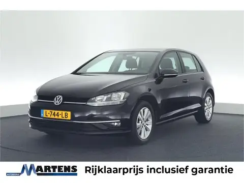 Used VOLKSWAGEN GOLF Petrol 2018 Ad 