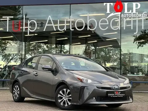 Used TOYOTA PRIUS Hybrid 2019 Ad 