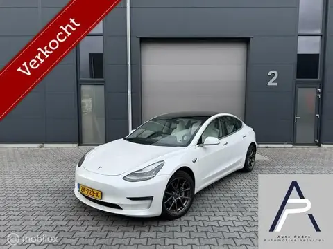 Used TESLA MODEL 3 Electric 2019 Ad 