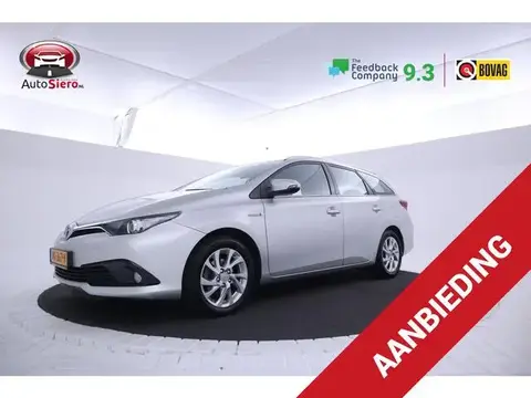 Used TOYOTA AURIS Hybrid 2015 Ad 