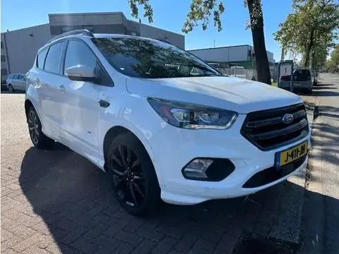 Annonce FORD KUGA Diesel 2017 d'occasion 