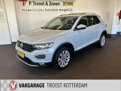 Annonce VOLKSWAGEN T-ROC Essence 2018 d'occasion 