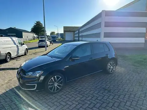 Used VOLKSWAGEN GOLF Electric 2018 Ad 