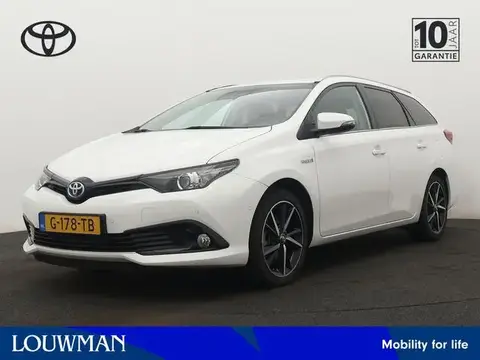 Used TOYOTA AURIS Hybrid 2019 Ad 