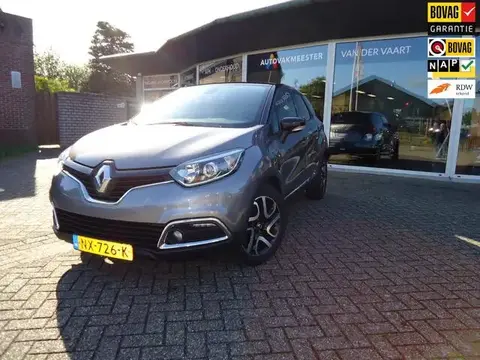 Used RENAULT CAPTUR Petrol 2017 Ad 