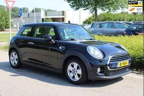 Used MINI COOPER Petrol 2017 Ad 