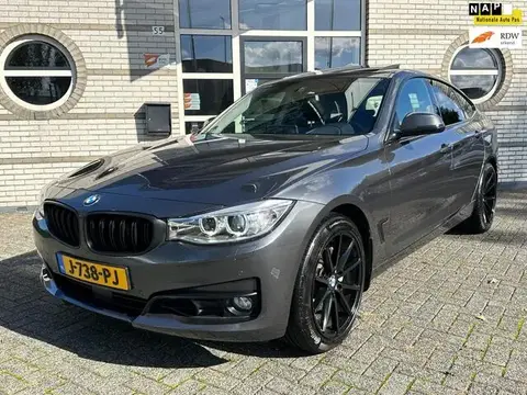 Used BMW SERIE 3 Petrol 2015 Ad 