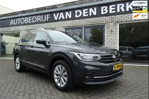 Used VOLKSWAGEN TIGUAN Petrol 2022 Ad 