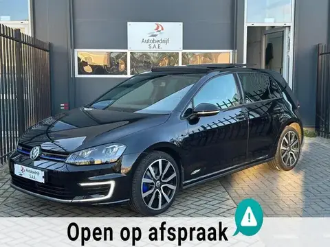 Used VOLKSWAGEN GOLF Hybrid 2015 Ad 