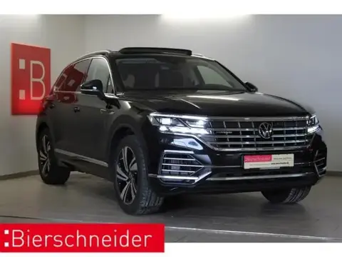 Used VOLKSWAGEN TOUAREG Electric 2020 Ad 