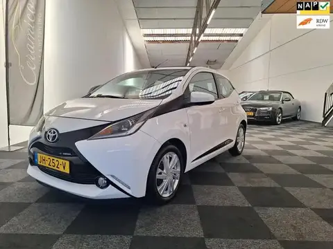 Annonce TOYOTA AYGO Essence 2016 d'occasion 