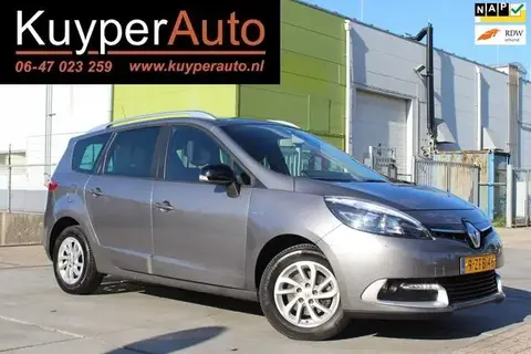 Used RENAULT SCENIC Petrol 2015 Ad 